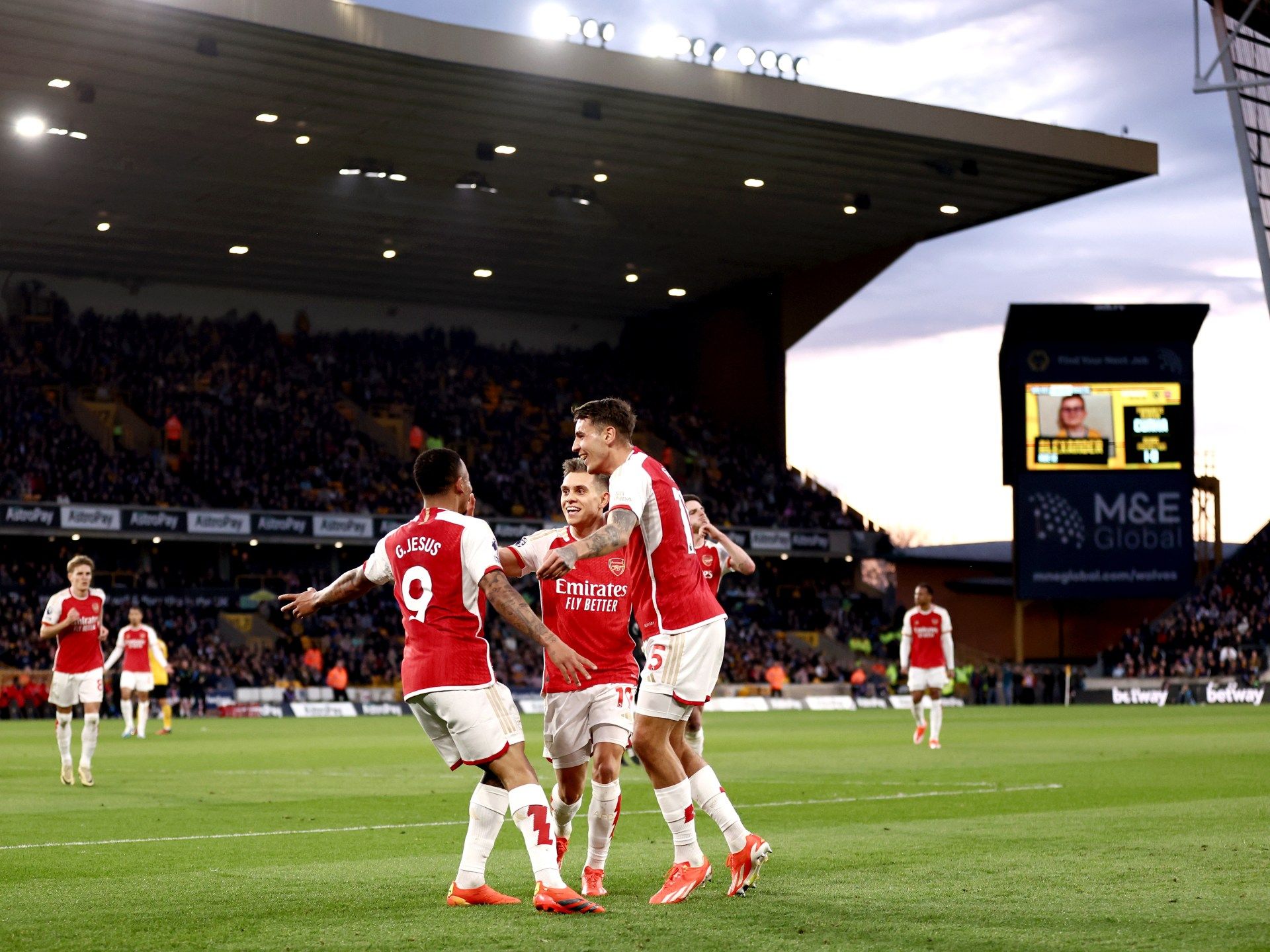 أرسنال يحقق فوزا ثمينا على ولفرهامبتون في الدوري الإنجليزي - موقع الخليج الان