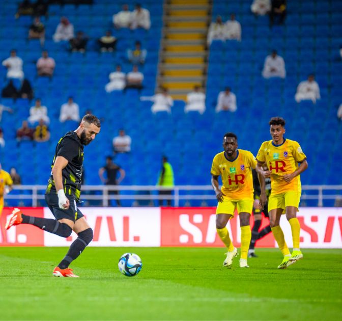 «النيران الصديقة» تعيد اتحاد جدة للمركز الرابع