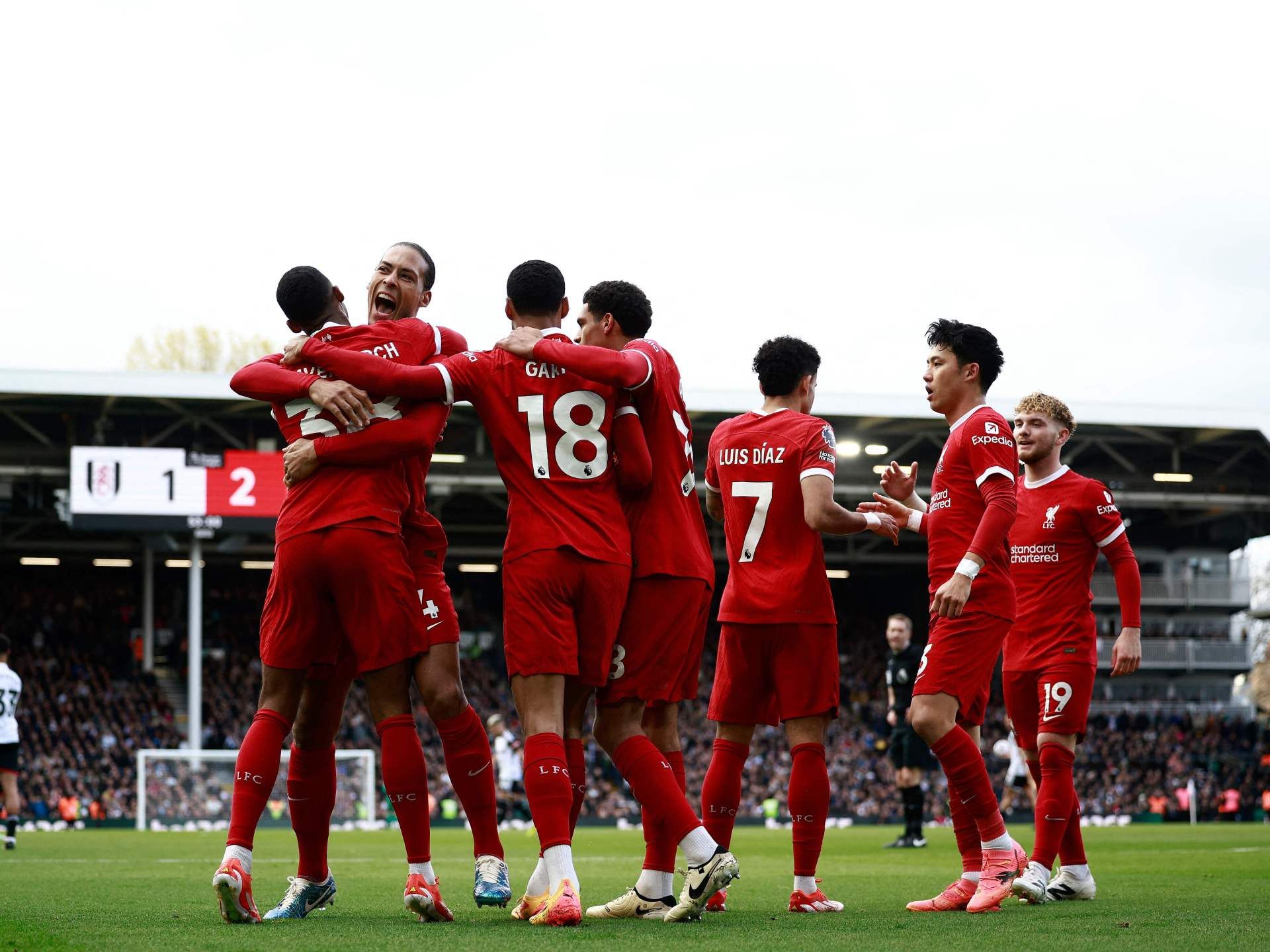 ليفربول يهزم فولهام ويُبقي حظوظه في المنافسة على لقب البريميرليغ - موقع الخليج الان