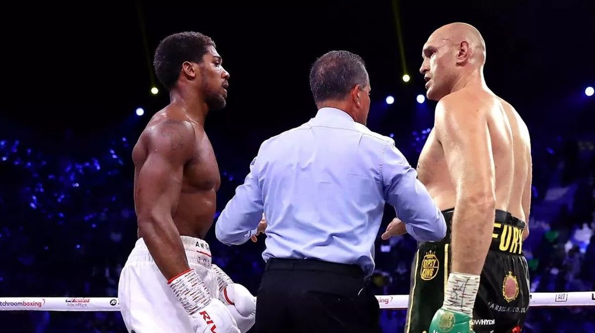 "أنتوني جوشوا وتايسون فيوري".. نزال مرتقب يخطط له تركي آل الشيخ