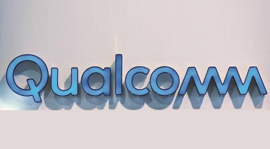 «جي 42» تختار «كوالكوم» لتعزيز استدلال الذكاء الاصطناعي