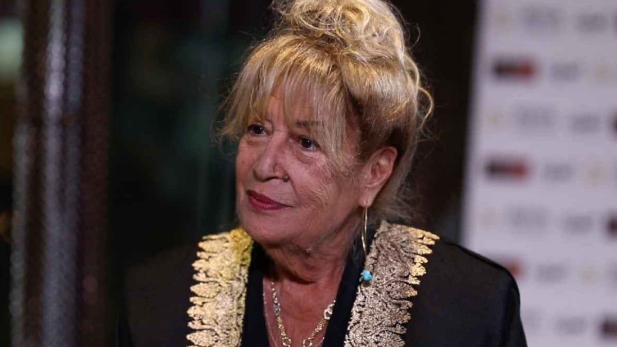 منى واصف: حماتي سبب وصولي لما أنا عليه.. وأحلم بتجسيد شخصية آنديرا غاندي