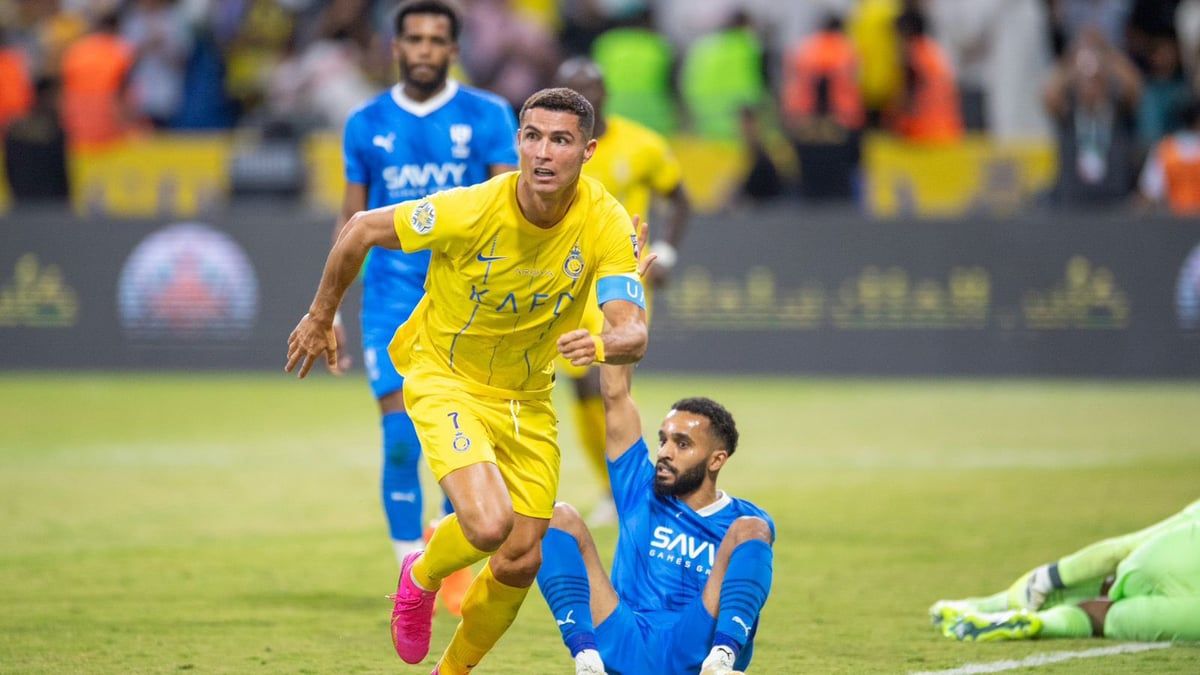 بحضور رونالدو.. النصر السعودي يسخر مجددًا من الهلال (صورة)