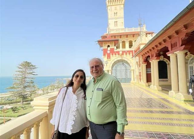 كان مقرًا لعائلته.. أحمد فؤاد الثاني "آخر ملوك مصر" يزور قصر المنتزه (صور)