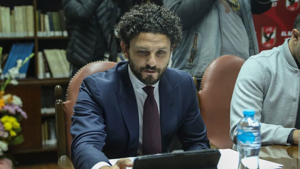 الأهلي يفوز بالحكام.. حسام غالي يكشف سر أزمته مع كوبر (فيديو)