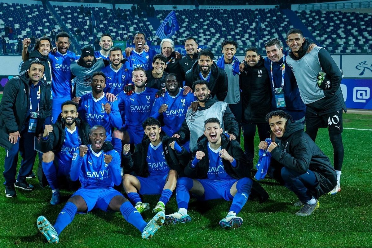 الهلال يقترب من حسم بطولة الدوري..."صحف عالمية" تعلق على الفوز الكبير للفريق بالأمس - موقع الخليج الان
