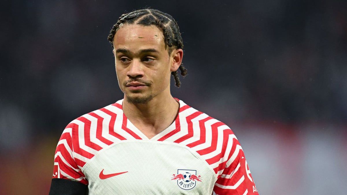 برشلونة يستهدف ضم تشافي سيمونز