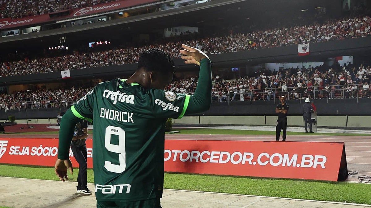 صور تظهر القوة العضلية الكبيرة لمهاجم ريال مدريد القادم