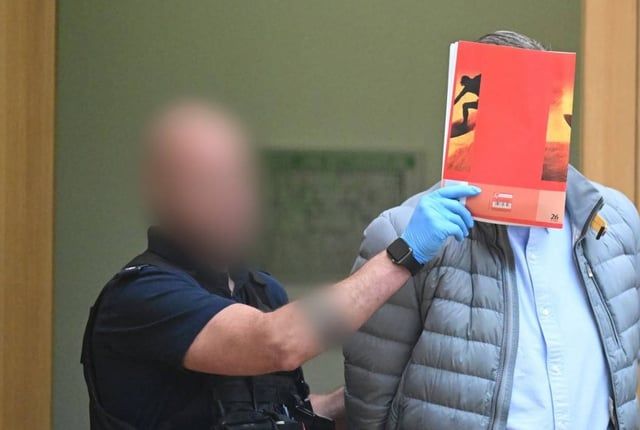 في خطوة تاريخية.. بدء محاكمة 9 ألمان بتهمة التخطيط لانقلاب‎