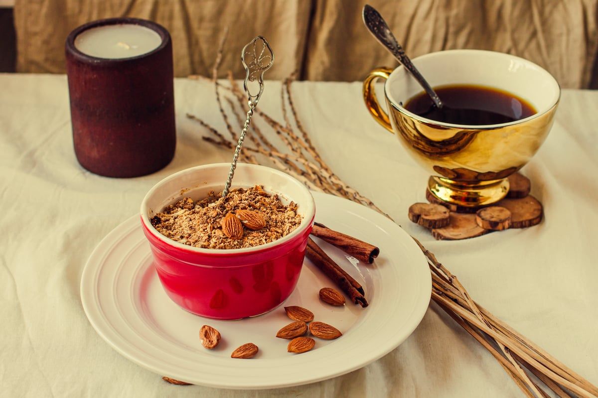 5 بهارات ستحول قهوتك الصباحية لمشروب صحي