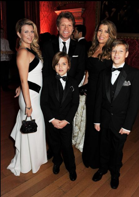 أسطورة الروك آند رول "بون جوفي" يعترف بخيانة زوجته