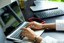 5 علامات تدل على حاجتك إلى شراء حاسوب محمول جديد - موقع الخليج الان