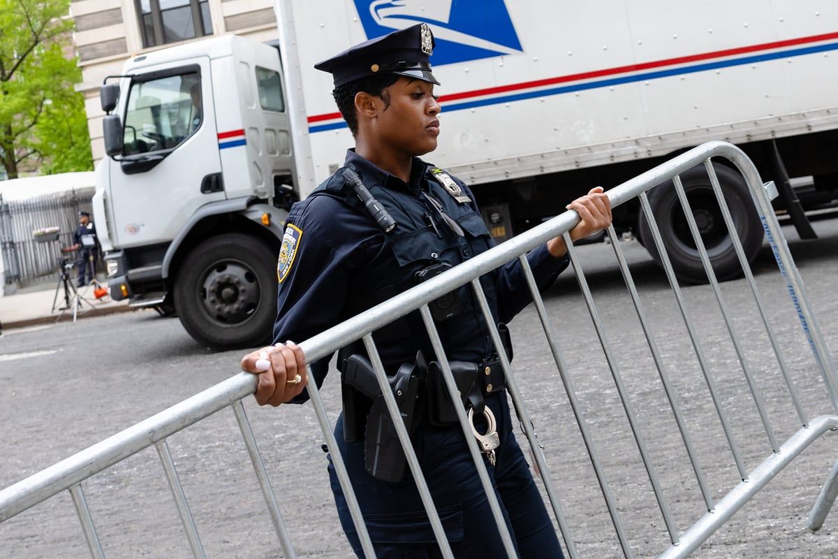 "أكل لحم وجهه".. شاب يرتكب جريمة بشعة في أمريكا