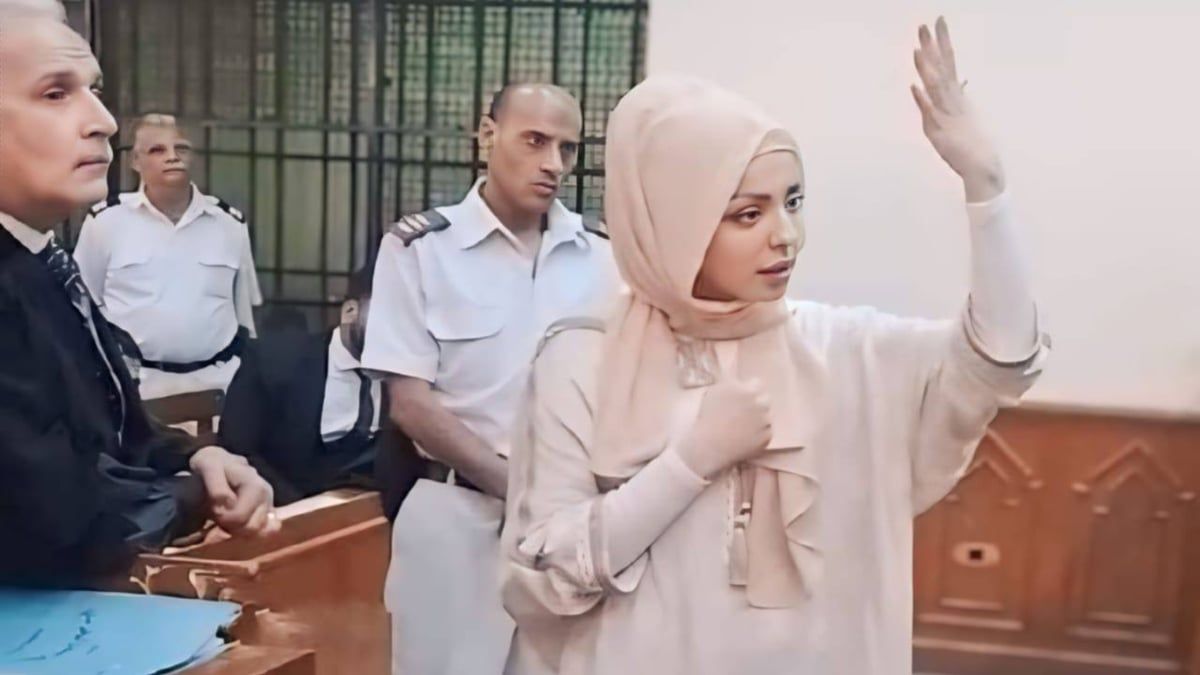 ادعت أنها "مريم العذراء".. مضيفة طيران تونسية تعترف بقتل طفلتها (فيديو)