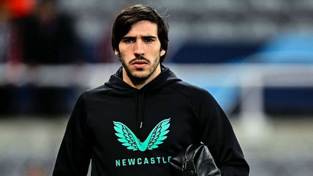 رسميا.. إيقاف تونالي شهرين مع وقف التنفيذ