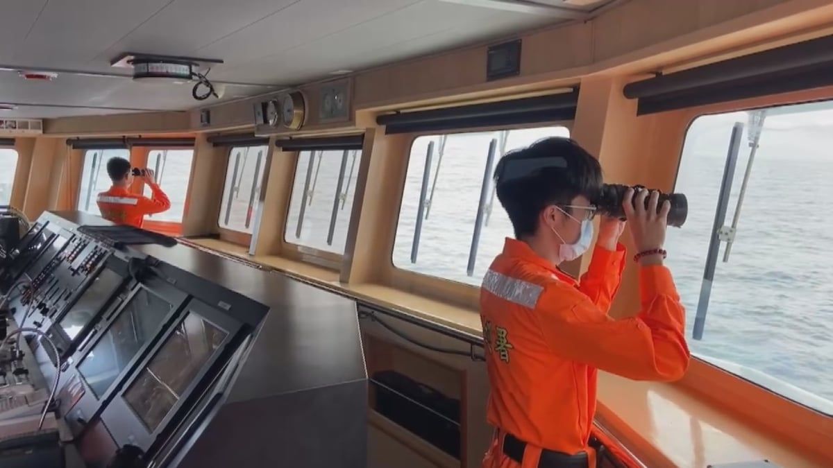 تايوان ترصد 26 طائرة و5 سفن صينية في محيطها