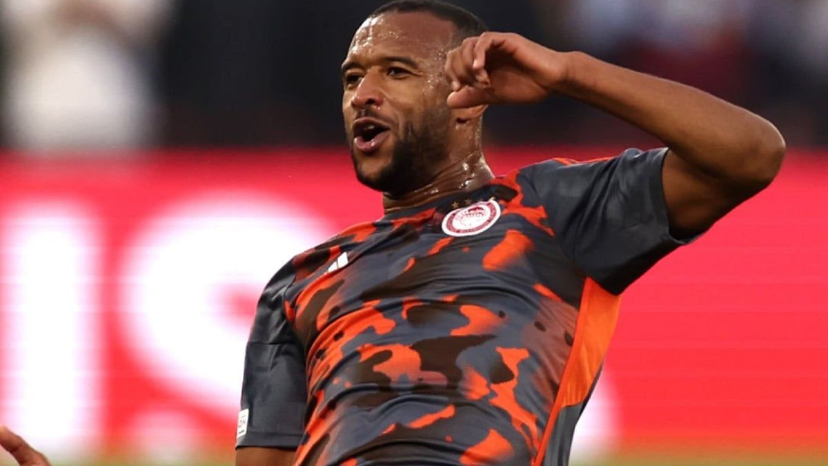 المغربي أيوب الكعبي يتوهج أمام أستون فيلا (فيديو)