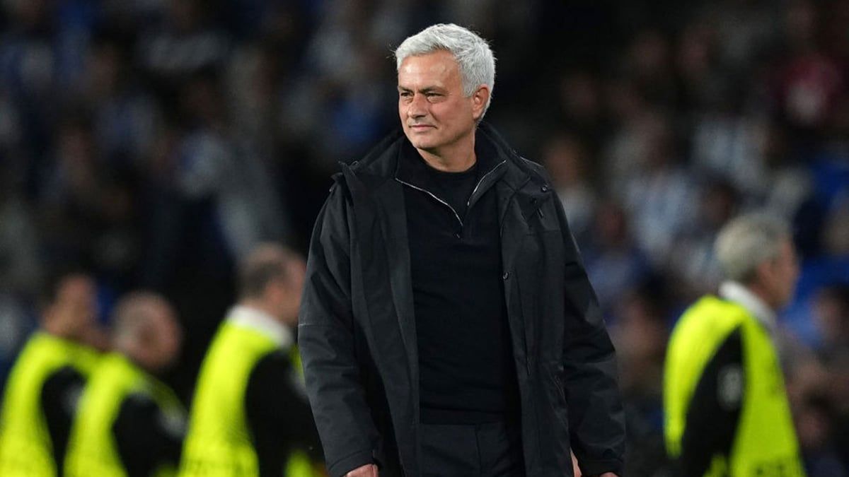 ناد سعودي يستهدف التعاقد مع مورينيو