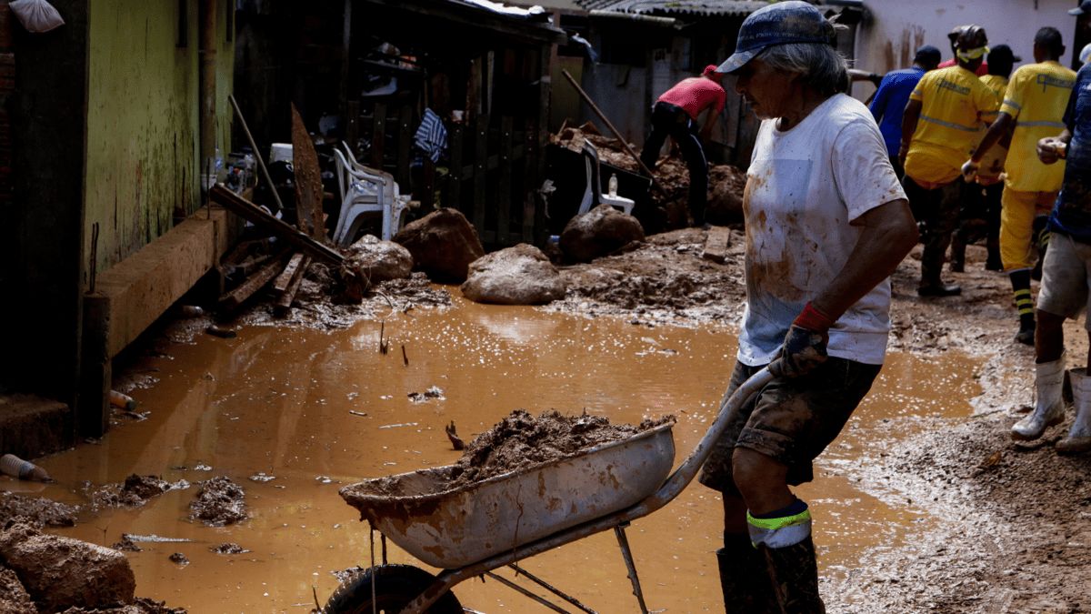 ارتفاع عدد قتلى الأمطار الغزيرة في جنوب البرازيل إلى 56