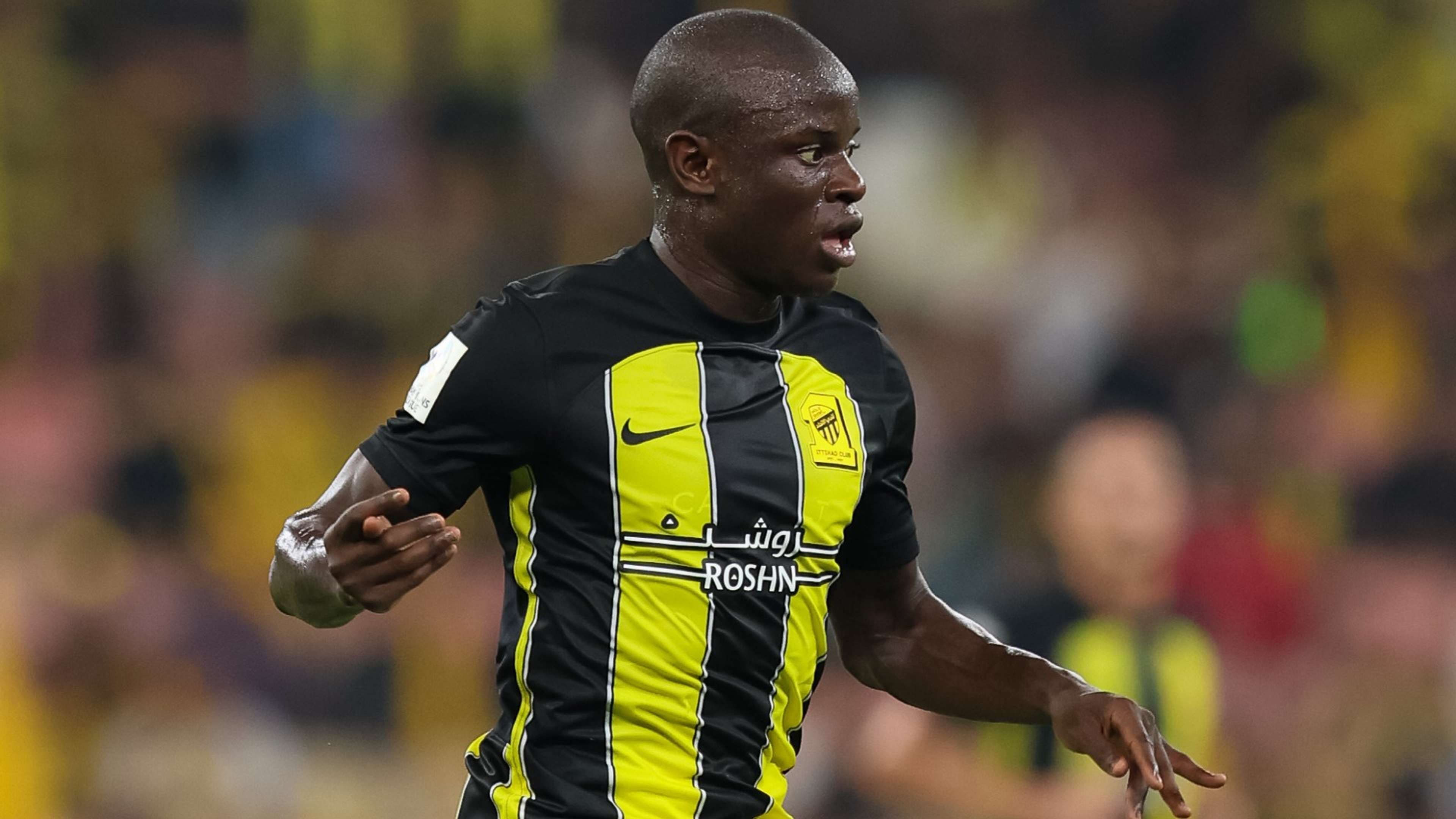 علينا أن نكافح والفريق يعاني!! كانتي يخرج عن صمته ويوضح مشاكل الاتحاد السعودي هذا الموسم - موقع الخليج الان