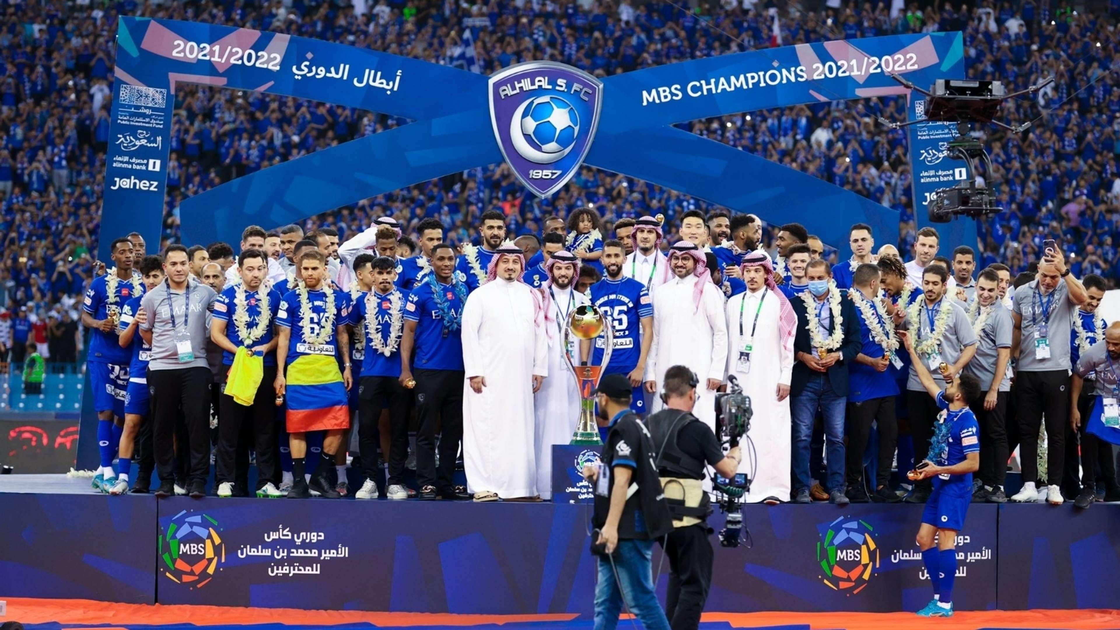 قبل ساعات من كلاسيكو الأهلي | كم نقطة تفصل الهلال السعودي عن التتويج بدوري روشن؟ - موقع الخليج الان