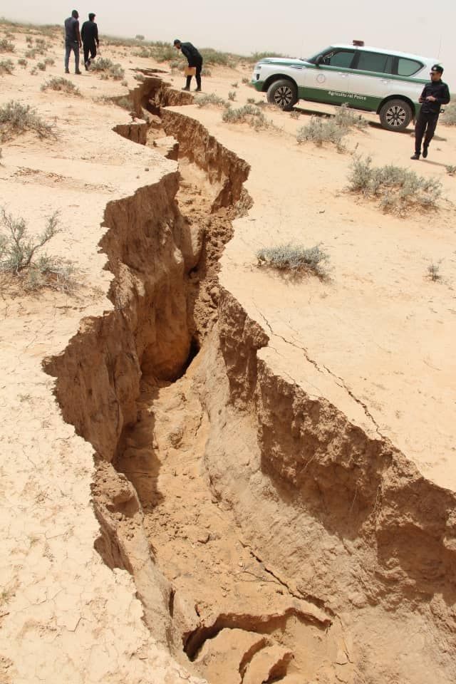 التصدعات الأرضية.. ظاهرة متجددة في ليبيا تثير التساؤلات (صور)