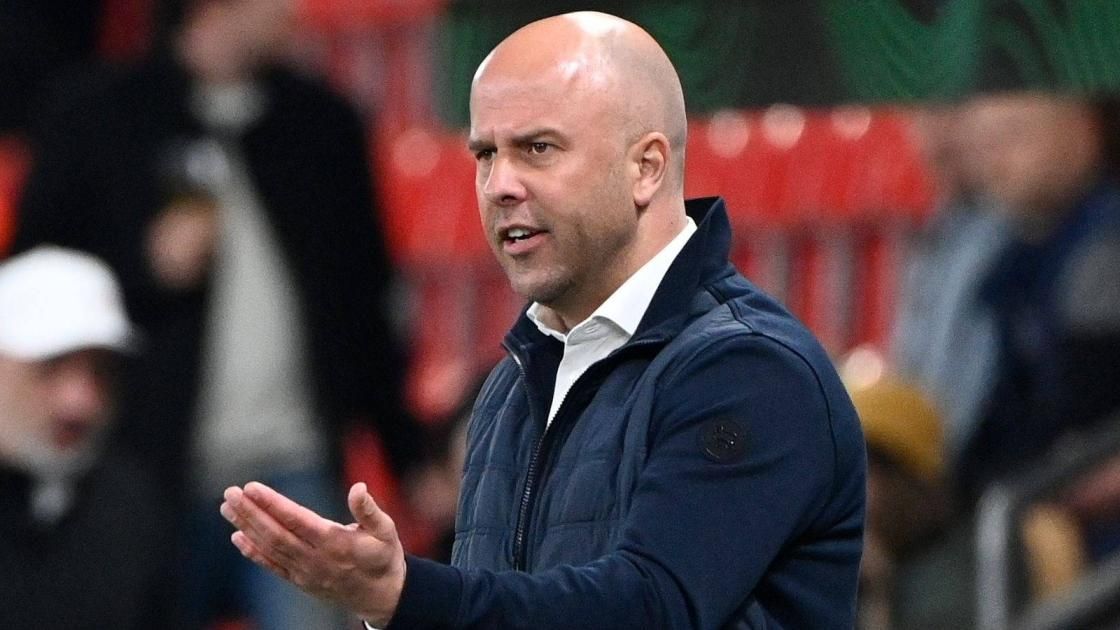 أرني سلوت: هدف صلاح في توتنهام رائع وتعاقدي مع ليفربول مسألة وقت