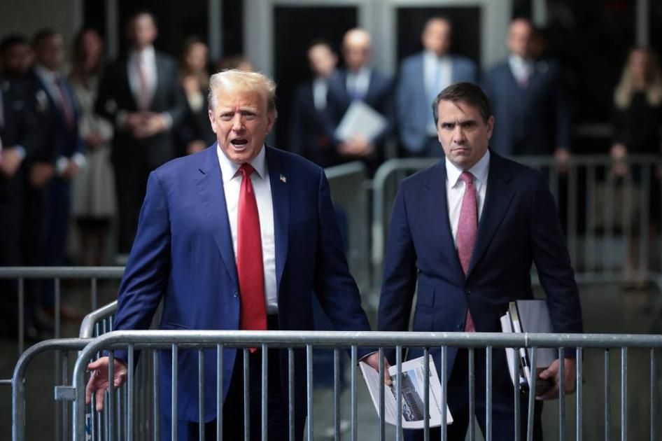 قاضي محاكمة ترامب يغرمه ألف دولار ويهدده بالسجن