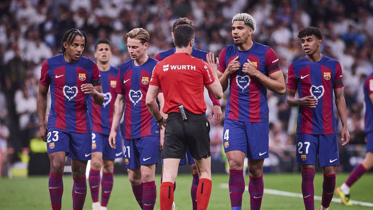 لجنة الحكام توجه صدمة لنادي برشلونة