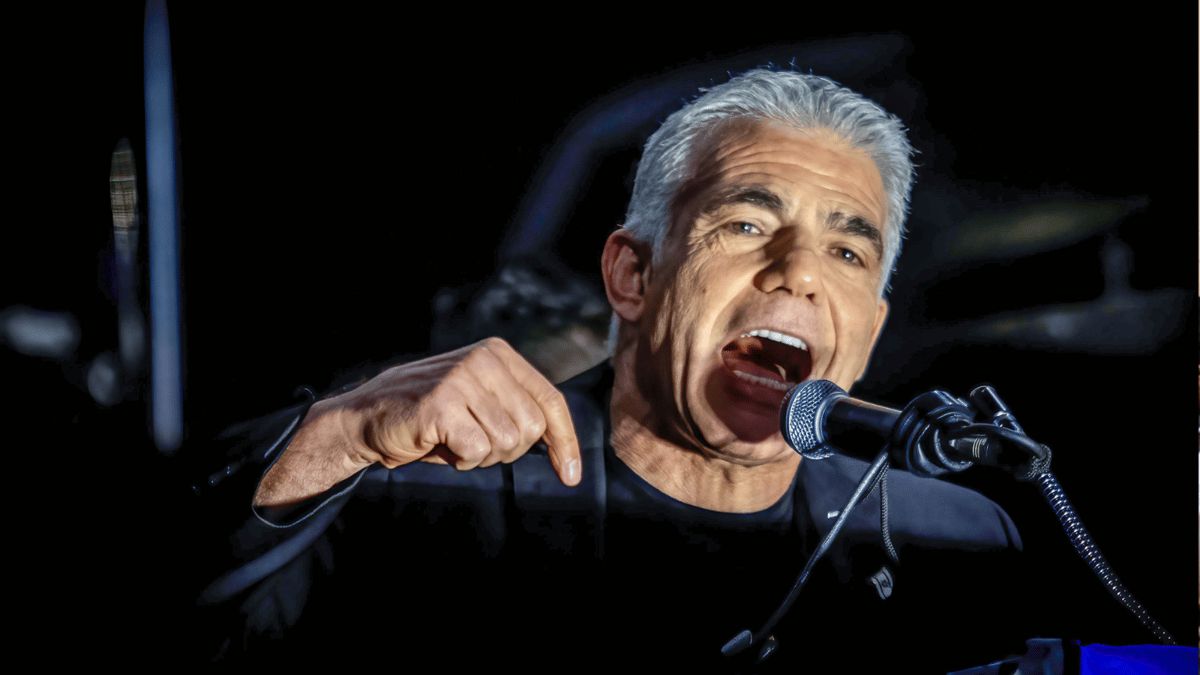 لابيد يتهم نتنياهو بإفشال صفقة تبادل الأسرى