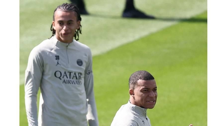 الليلة.. مبابي يقود باريس سان جيرمان لحلم النهائي الثاني