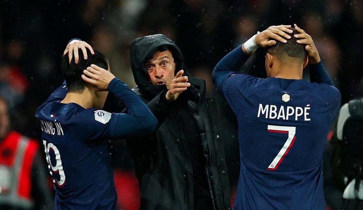 "توتر شديد".. سر انزعاج لاعبي ريال مدريد من صفقة مبابي