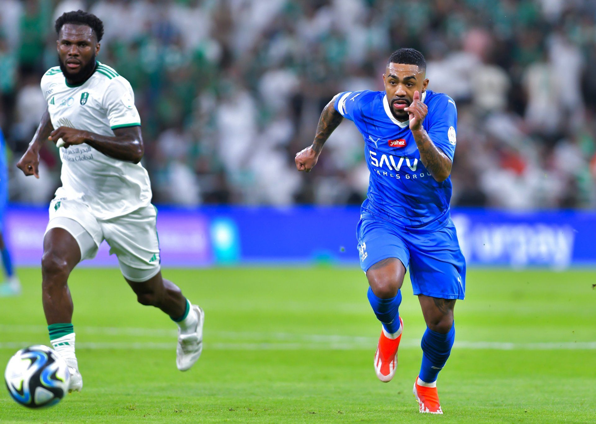 الهلال يحسم الكلاسيكو ضد الأهلي ويقترب من لقب الدوري السعودي - موقع الخليج الان