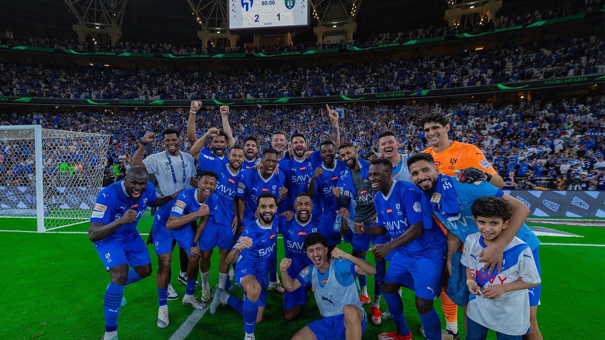 باريس سان جيرمان يسعى لضم نجم الهلال السعودي