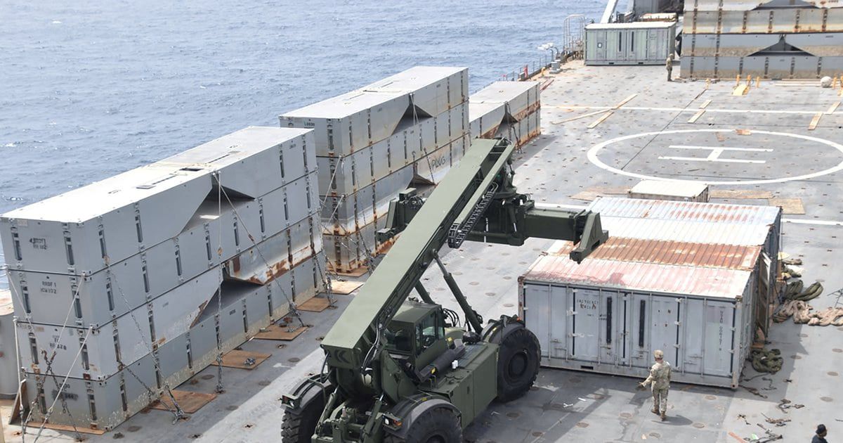 الجيش الأمريكي ينجز بناء الرصيف العائم قبالة غزة