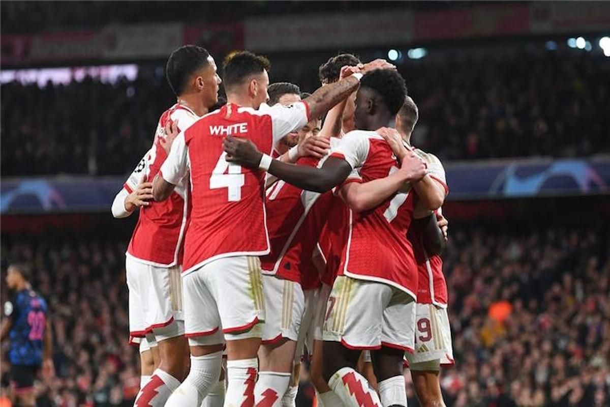 ثنائي الدوري الانجليزي يقتربان من روشن... الكرة السعودية تفاوض نجوم المدفع في الصيف - موقع الخليج الان