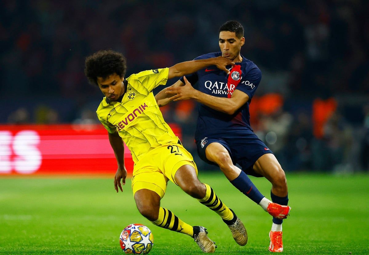 حساب بروسيا دورتموند يرد على تغريدة قديمة لسان جيرمان (صورة)