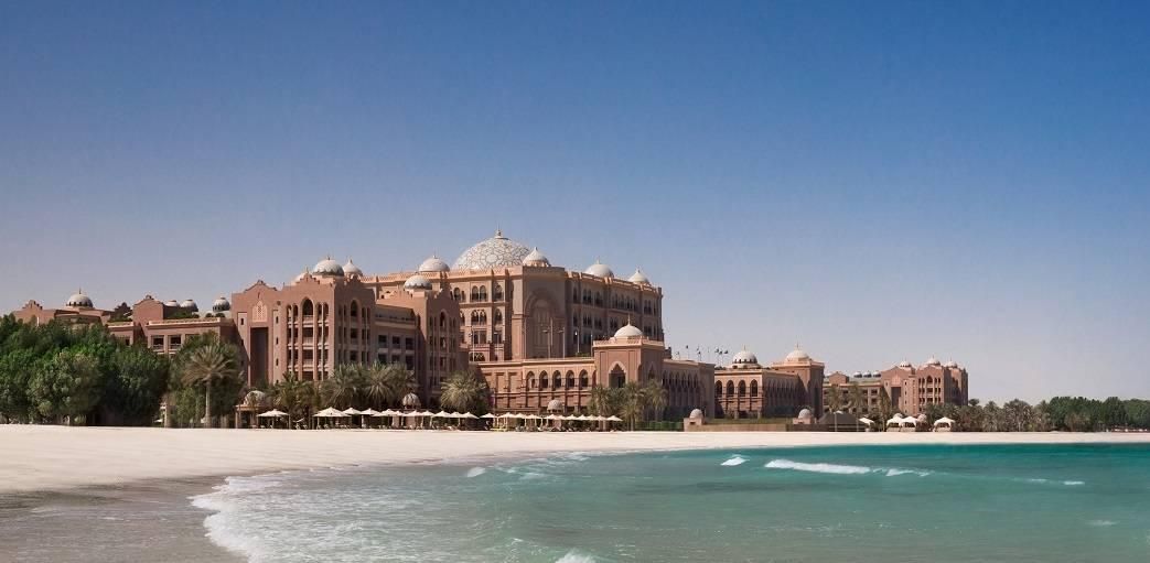 أبوظبي تسهّل التأشيرات لحفلات زفاف الهنود