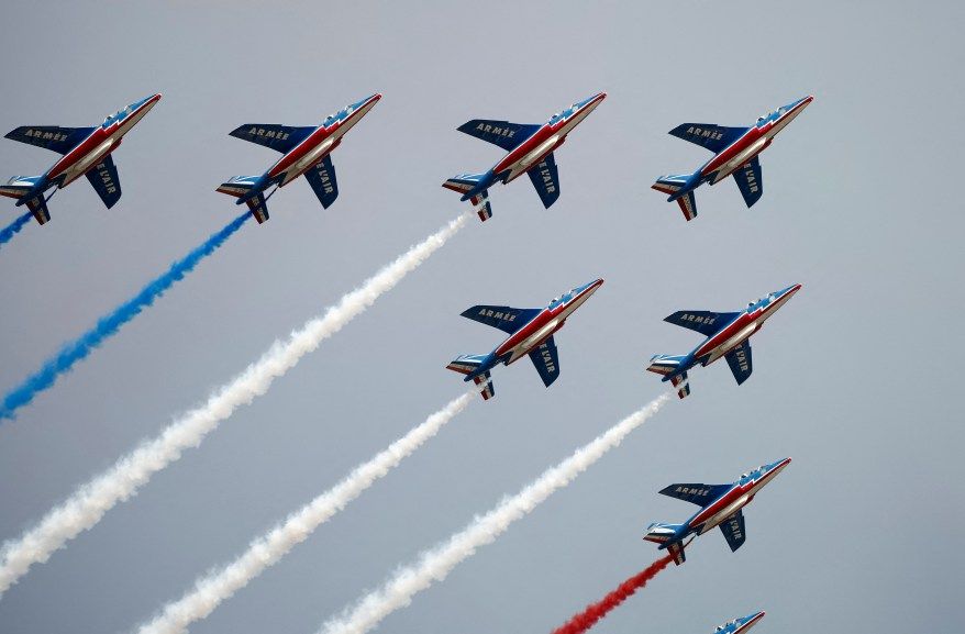 قوات النخبة الخاصة تحمي الشعلة الأولمبية لدى وصولها إلى فرنسا لحضور أولمبياد باريس 2024 – صور - موقع الخليج الان