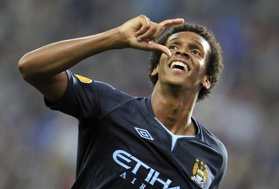 القبض على البرازيلي جو في حافلة فريقه