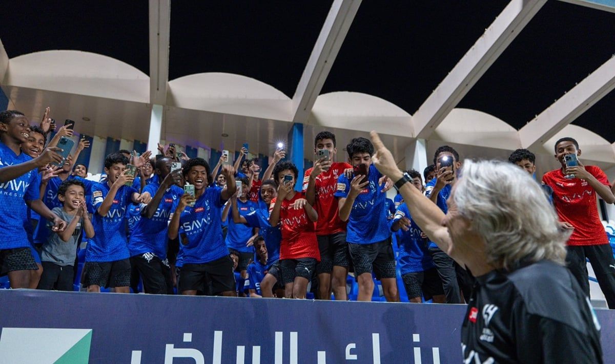 الهلال ينجح في حسم "أخطر ملف" قبل مواجهة الحزم