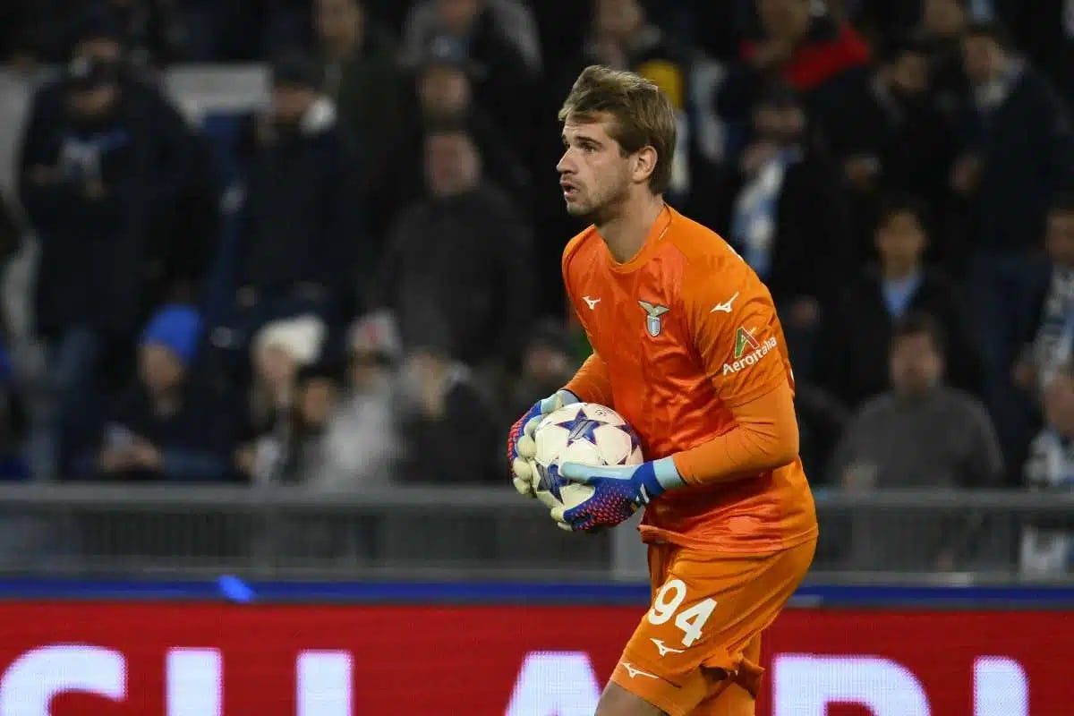 حارس لاتسيو يصدم الاتحاد السعودي