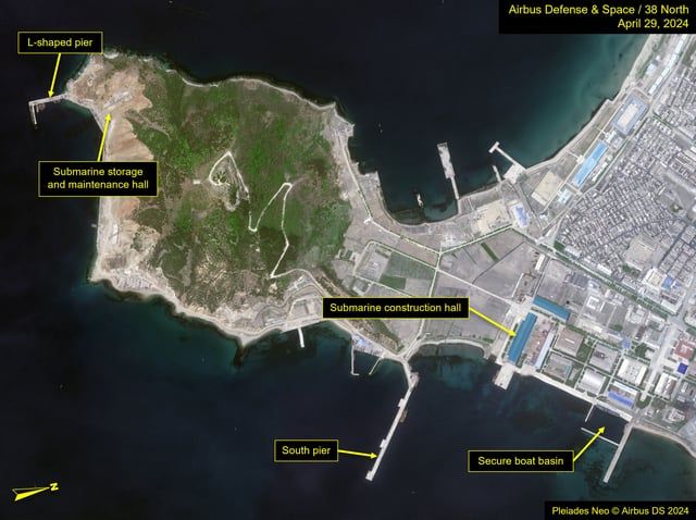 الهجوم من تحت الماء.. كوريا الشمالية تخطط لبناء غواصة نووية جديدة