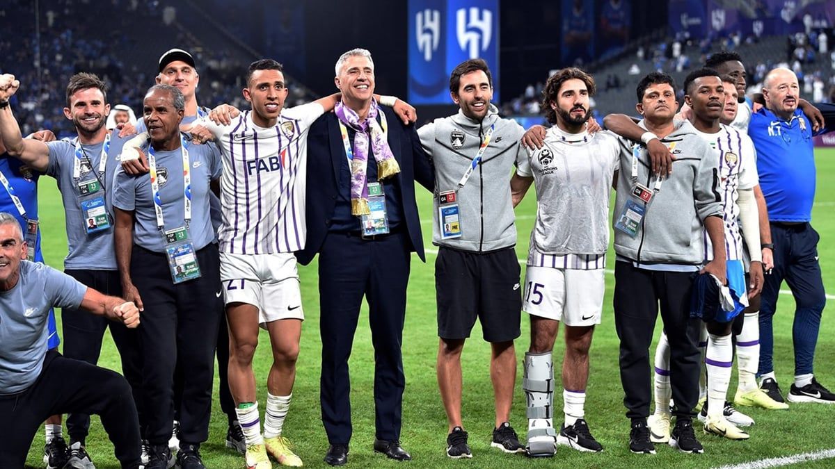 مستعيدا ذكرى نهائي إسطنبول: كريسبو مدرب العين يتحدى كيويل