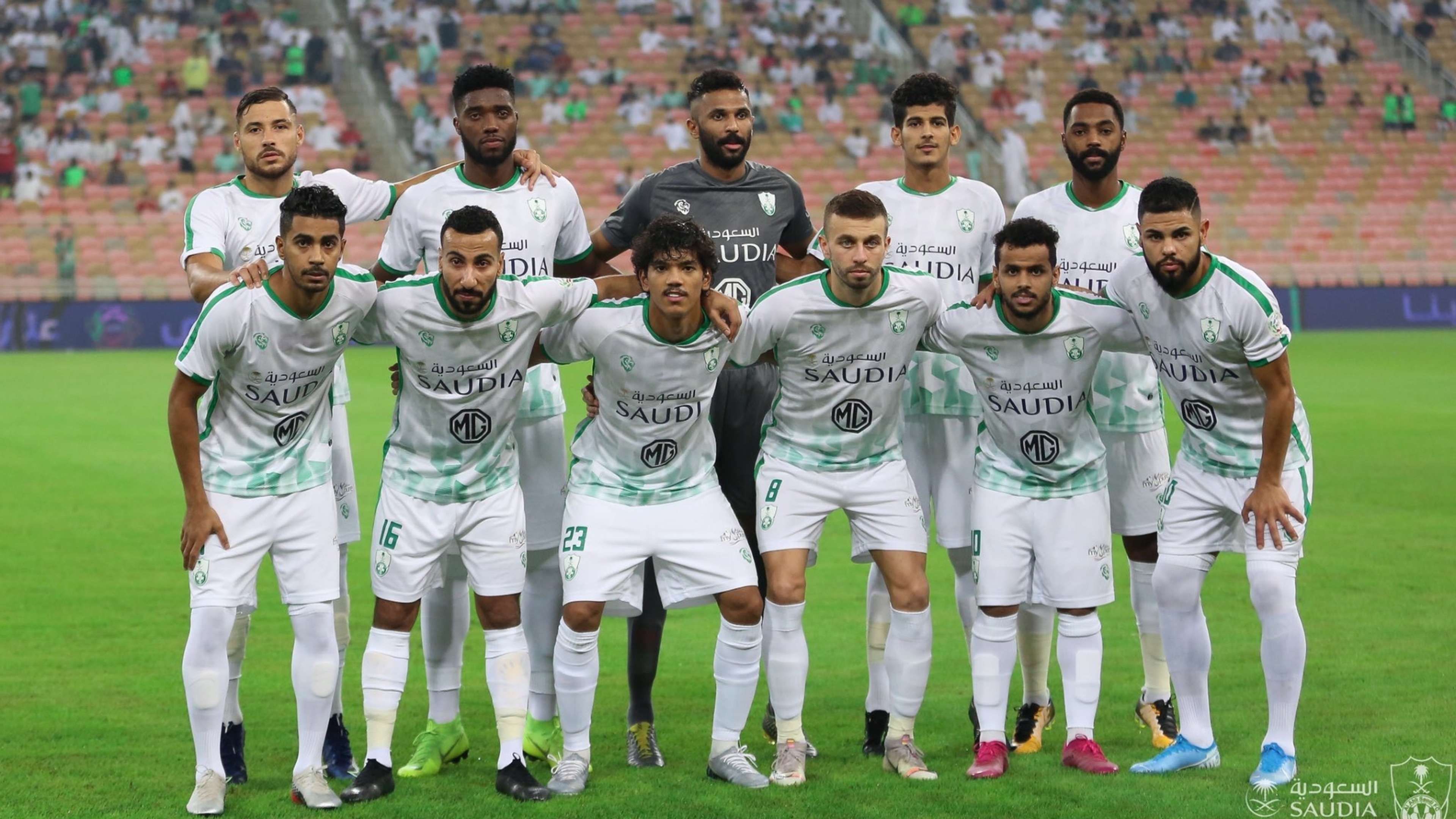 هل يتخلى عن الجزائري؟! تشكيلة نارية للأهلي السعودي في لقاء الشباب وهذا موعد المباراة - موقع الخليج الان