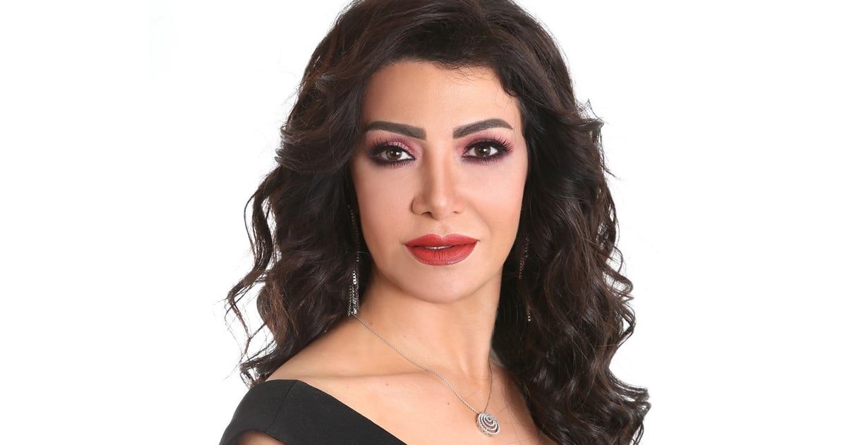 لقاء سويدان تثير التساؤلات بفستان زفاف (فيديو)