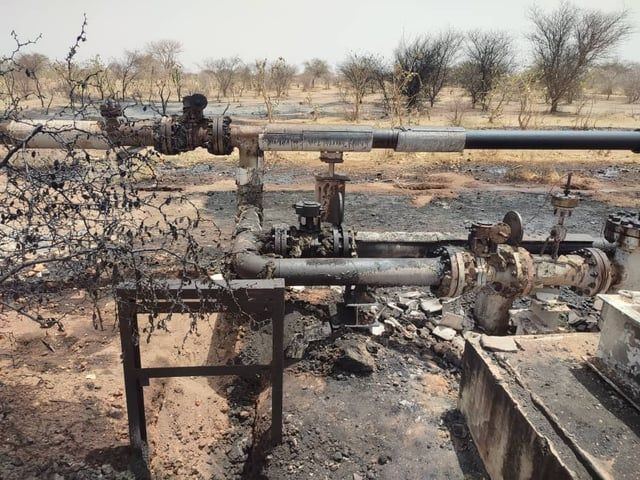 السودان.. نيران الجيش تحرق آبار النفط في دارفور