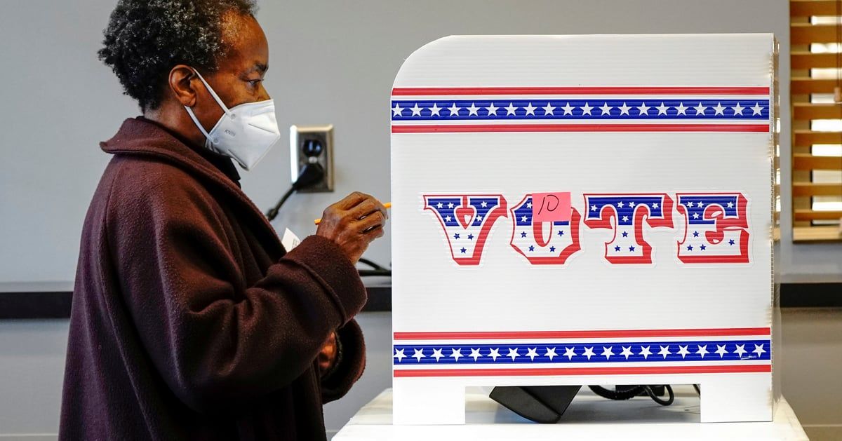 التايمز: الناخبون السود يبتعدون عن بايدن ويثقون بترامب