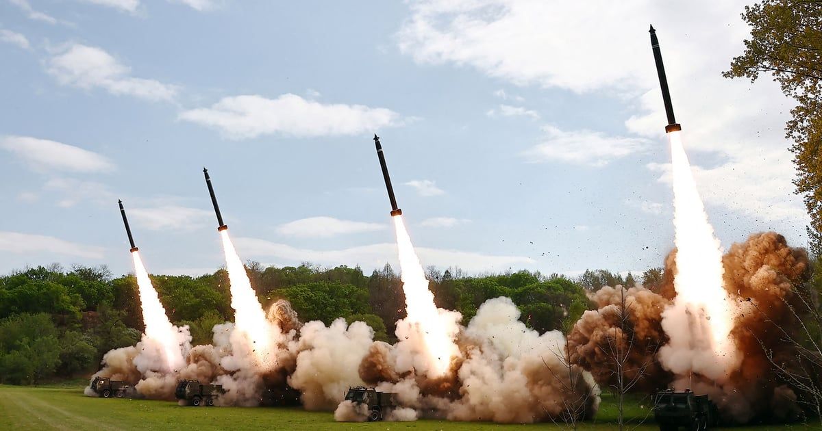 كوريا الشمالية تواصل سباق التسلح بنشر راجمات جديدة