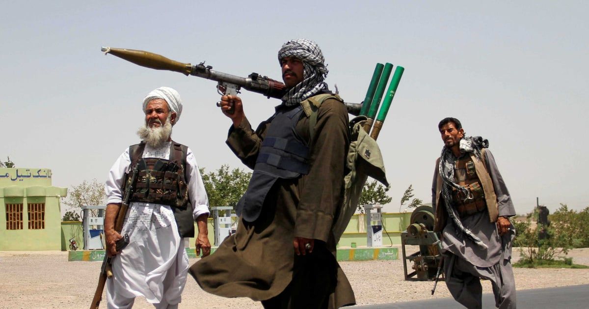 قائد بارز في حركة طالبان يعلن انشقاقه (فيديو)